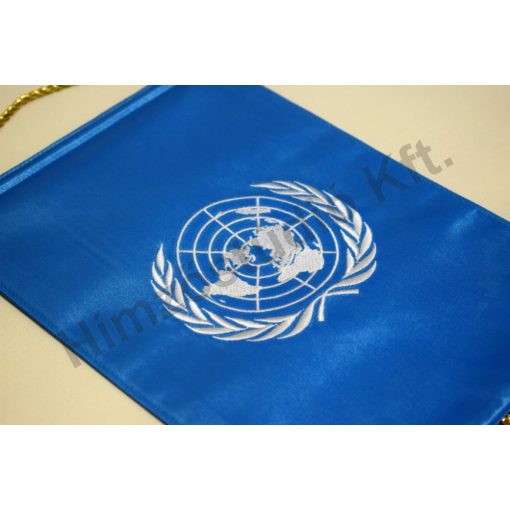 ENSZ hímzett asztali zászló